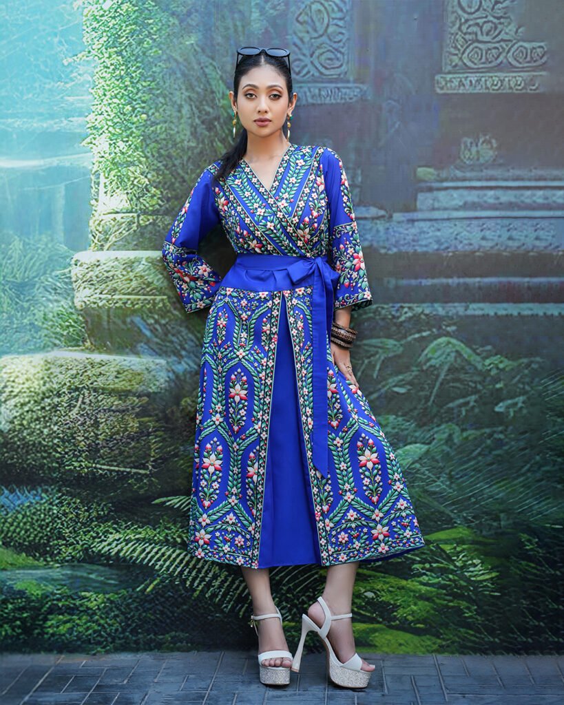 ARIZA Belted Floral Print Long Tunic – Royal Blue